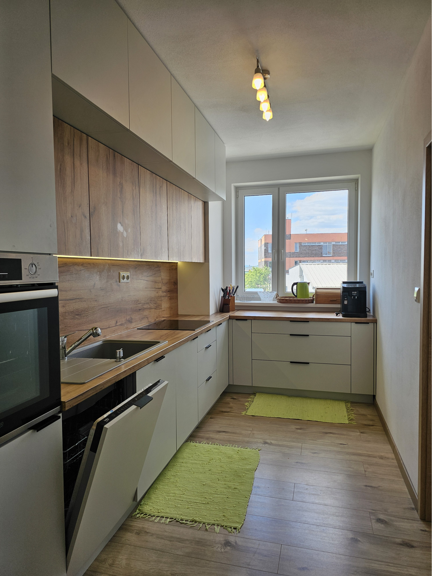 3i byt Trenčín prenájom , NOVOSTAVBA, 2x parking