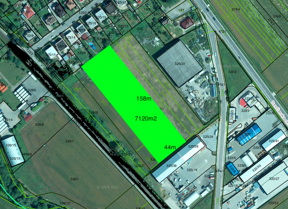 Rozsiahly pozemok 7120m2 intravilán Bánovce nad Bebravou