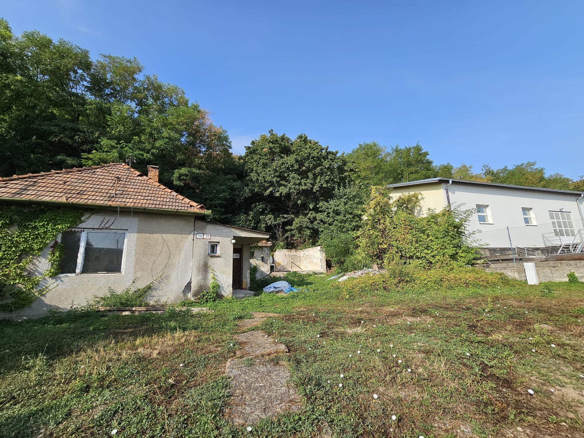 Rodinný dom v Topoľčanoch na okraji priemyselnej zóny