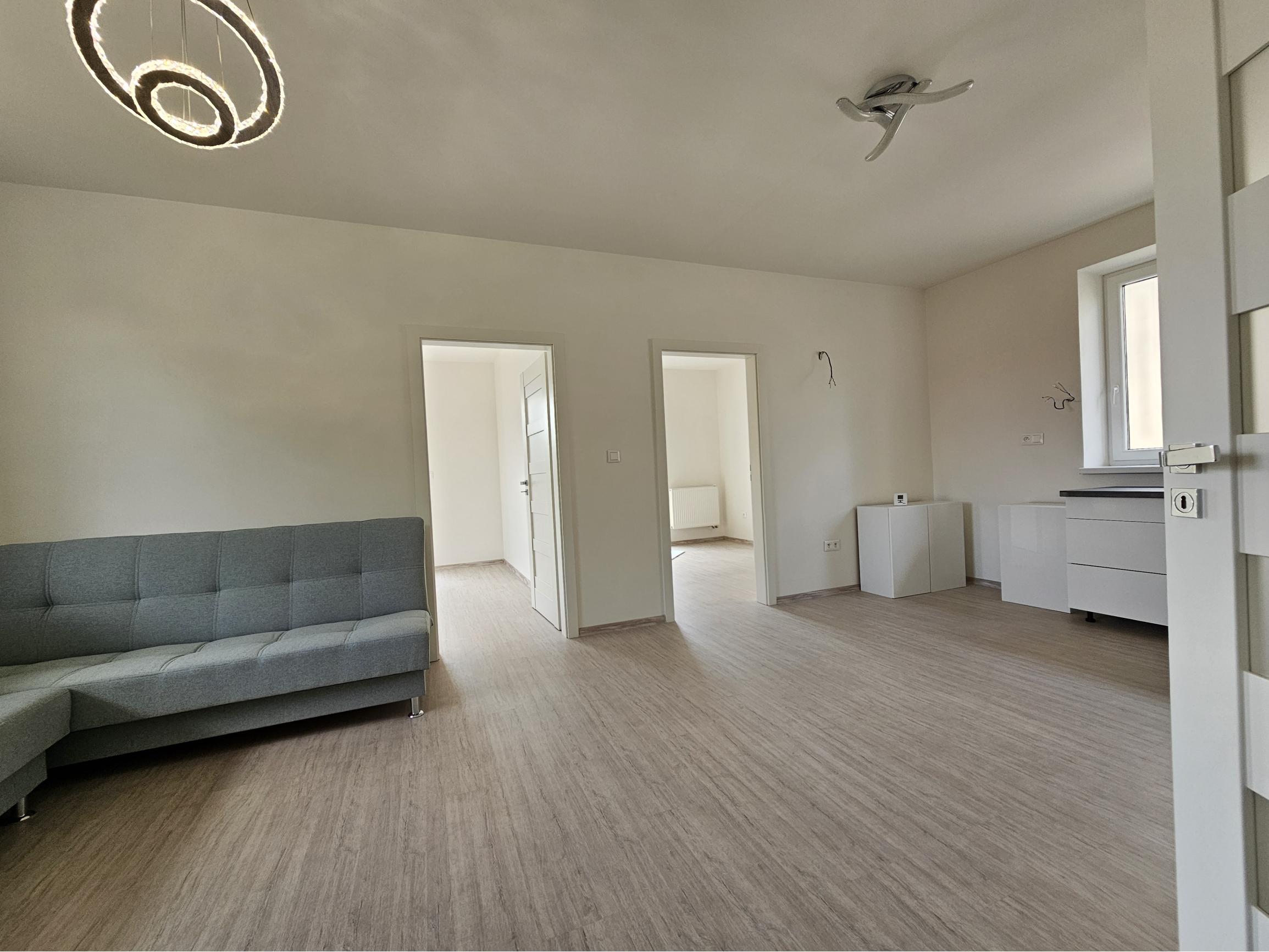 Novostavba 3 izbového bytu s parkovaním - Svinná NA PREDAJ