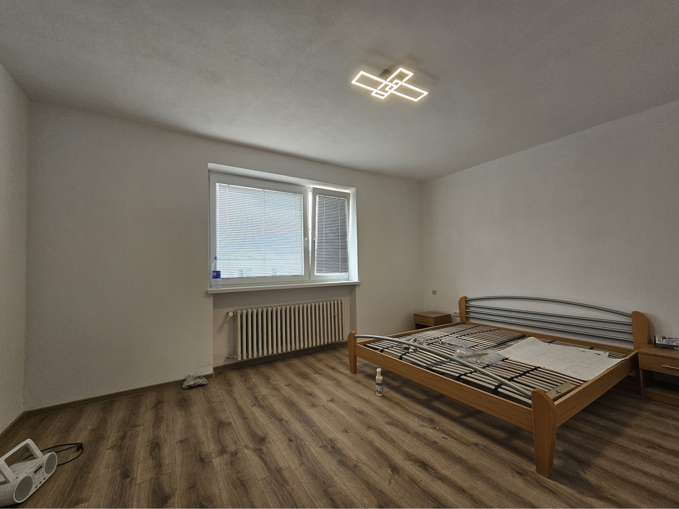 Prenájom 3 izbového bytu Trenčín, Sihoť-Švermova+PARKOVISKO