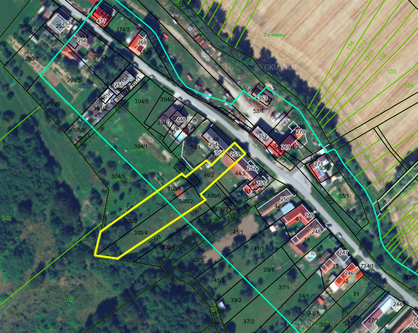 Jedinečný stavebný pozemok Dežerice NA PREDAJ