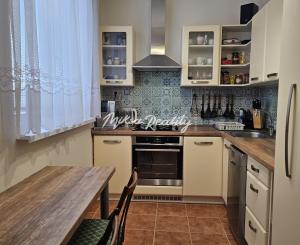 3-izbový byt po rekonštrukcii s balkónom v obci Uhrovec