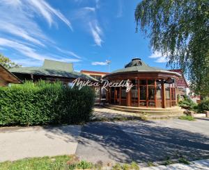 Predaj reštauračného zariadenia a priľahlých prevádzok