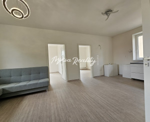 Novostavba 3 izbového bytu s parkovaním - Svinná NA PREDAJ