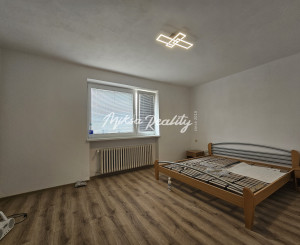 3i byt Trenčín - súkr.PARKOVISKO, SIHOŤ