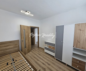 3i byt Trenčín - súkr.PARKOVISKO, SIHOŤ