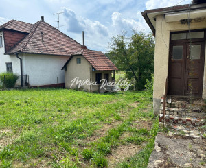 4 izbový rodinný dom v krásnom prostredí-pred rekonštrukciou