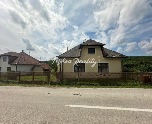 4 izbový rodinný dom v krásnom prostredí-pred rekonštrukciou