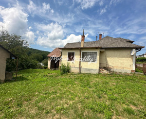 4 izbový rodinný dom v krásnom prostredí-pred rekonštrukciou