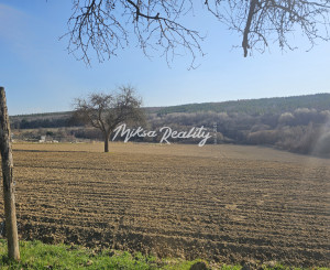 Jedinečný stavebný pozemok - 9899m2 pod Považským Inovcom