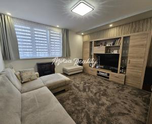 3-izbový byt po rekonštrukcii s balkónom v obci Uhrovec