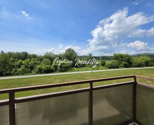 2 izbový byt Nemšová - exkluzívneNA PREDAJ v novšom byt.dome