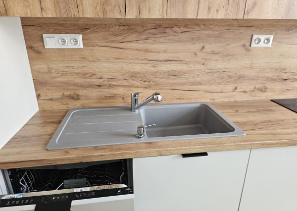 3i byt Trenčín prenájom , NOVOSTAVBA, 2x parking