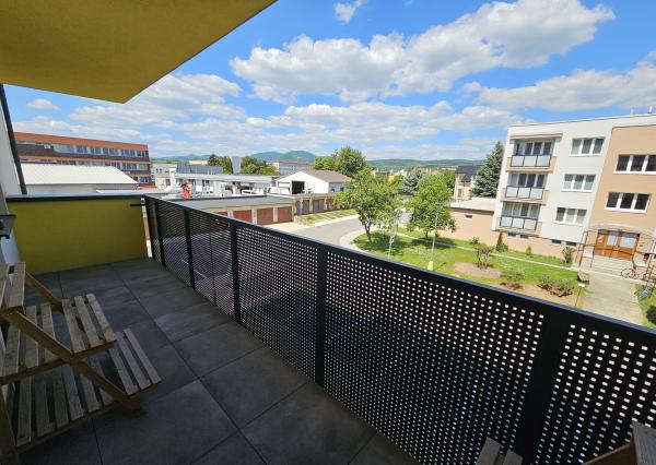 3i byt Trenčín prenájom , NOVOSTAVBA, 2x parking