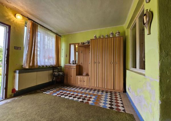 REZERVOVANÉ - Veľký RD s 2 byt. jednotkami na rovnom pozenku