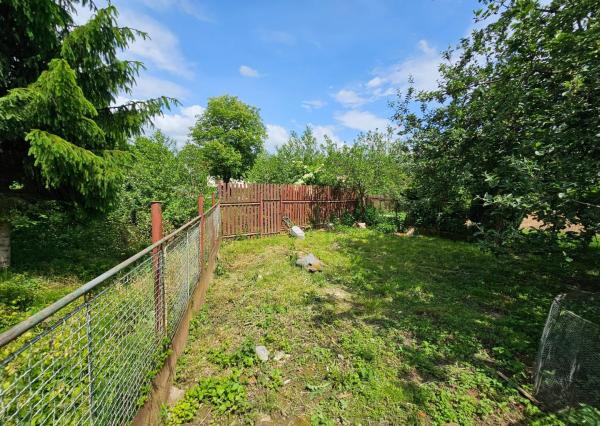 REZERVOVANÉ - Veľký RD s 2 byt. jednotkami na rovnom pozenku