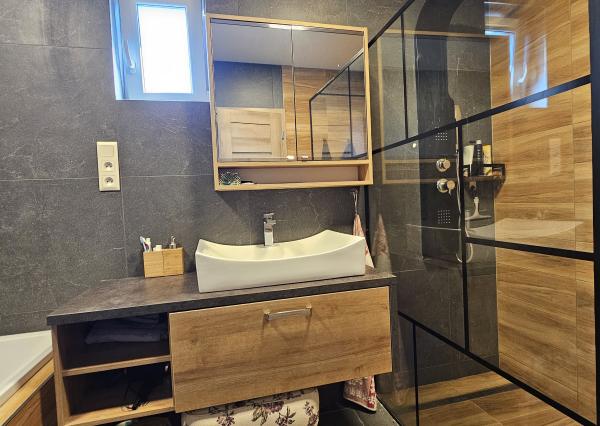 Novostavba 4i RD Kuzmice - na skok od Topoľčian - NA PREDAJ