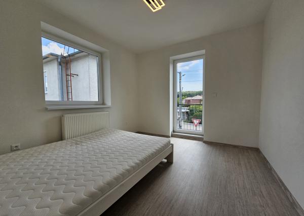 Novostavba 3 izbového bytu s parkovaním - Svinná NA PREDAJ