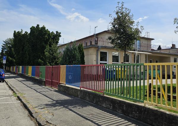 Prenájom 3 izbového bytu Trenčín, Sihoť-Švermova+PARKOVISKO