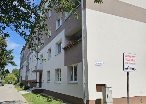Prenájom 3 izbového bytu Trenčín, Sihoť-Švermova+PARKOVISKO