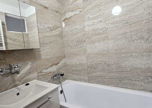 Prenájom 3 izbového bytu Trenčín, Sihoť-Švermova+PARKOVISKO