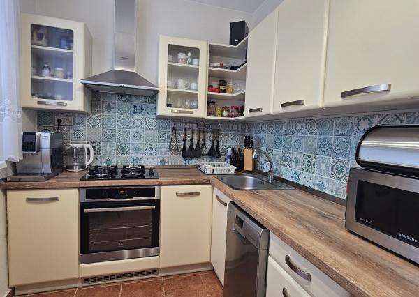 3-izbový byt po rekonštrukcii s balkónom v obci Uhrovec