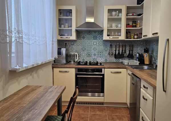 3-izbový byt po rekonštrukcii s balkónom v obci Uhrovec