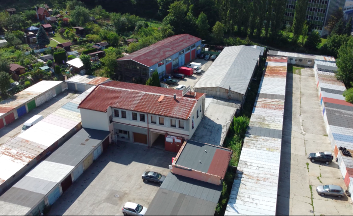 Priemyselno-polyfunkčný objekt v centre Novej Dubnice-PREDAJ - fotografia 9