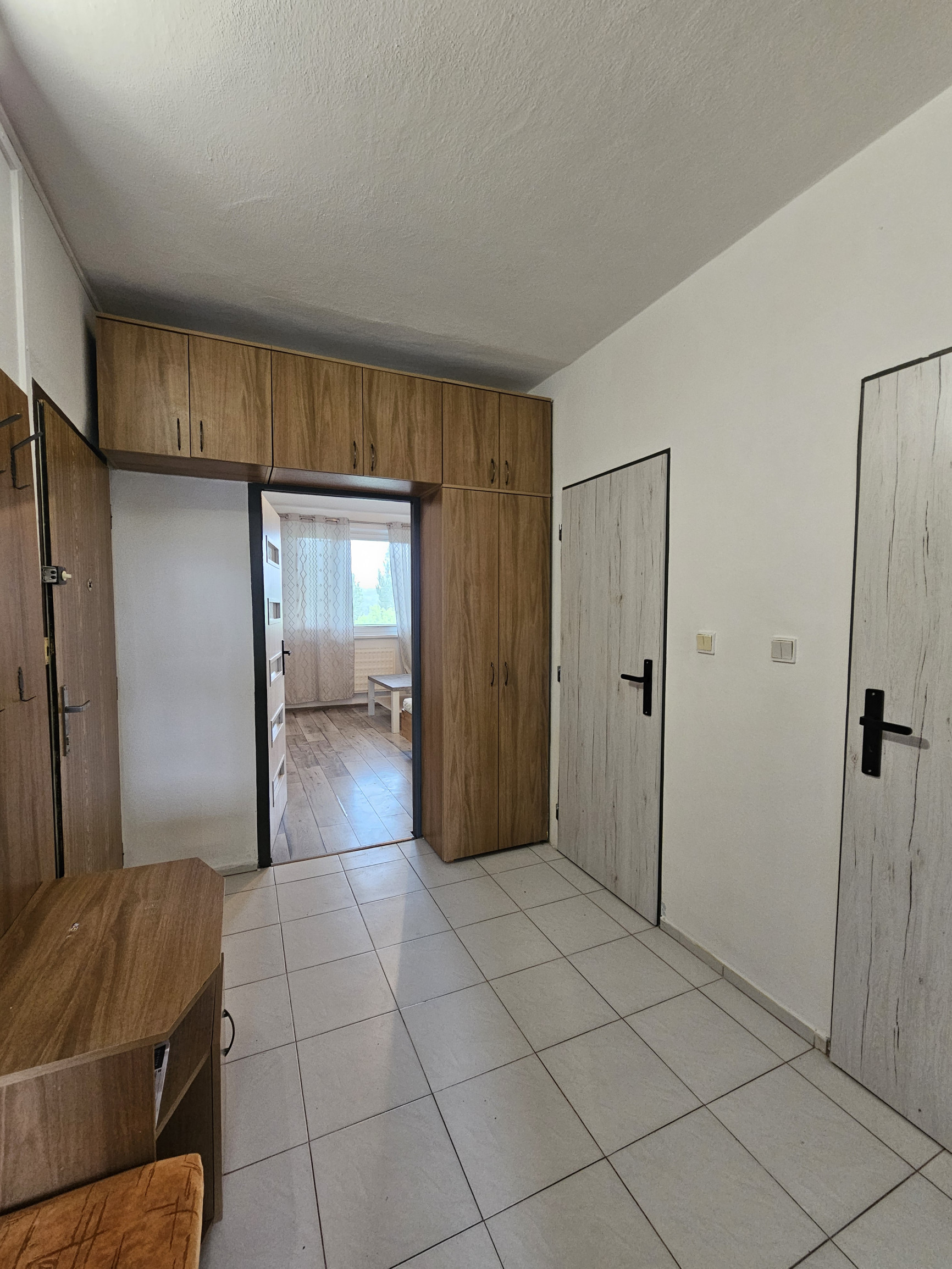 PRENÁJOM 2i bytu Bánovce, sídlisko Dubnička