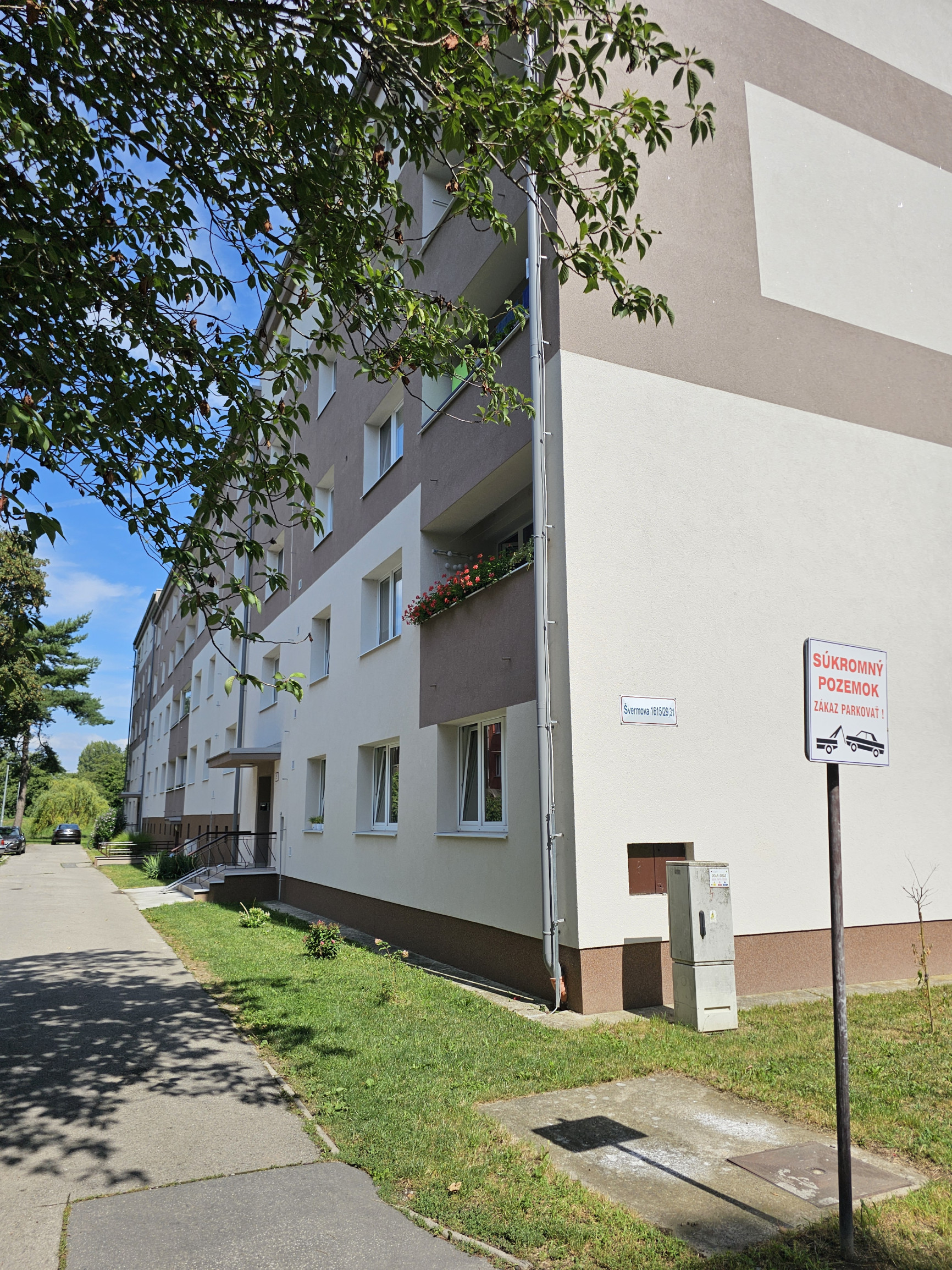 3i byt Trenčín - súkr.PARKOVISKO, SIHOŤ